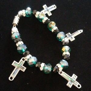 Glass beaded bracelet with crosses